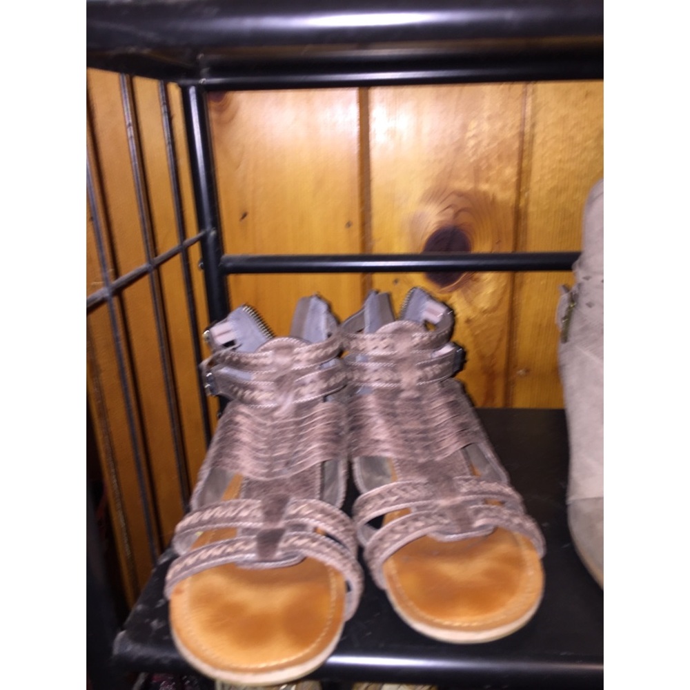 Sandals Buckle